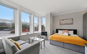 Bridgecity Beautiful & Cozy Studio In Maidstone - F3